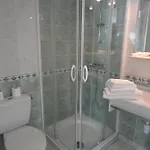 Bar Aux Armes D'estaing - Kb Group Hotell 2*