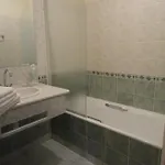 Bar Aux Armes D'estaing - Kb Group Hotell 2*