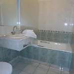 Bar Aux Armes D'estaing - Kb Group Hotell