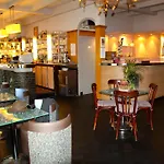 Bar Aux Armes D'estaing - Kb Group 2* Estaing (Aveyron)