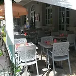 Hotell Bar Aux Armes D'estaing - Kb Group