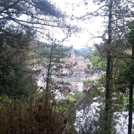 Hotel Bar Aux Armes D'estaing - Kb Group 2*