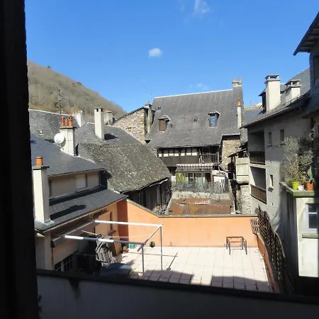 Restaurant Aux Armes D'estaing - Kb Group Estaing (Aveyron)