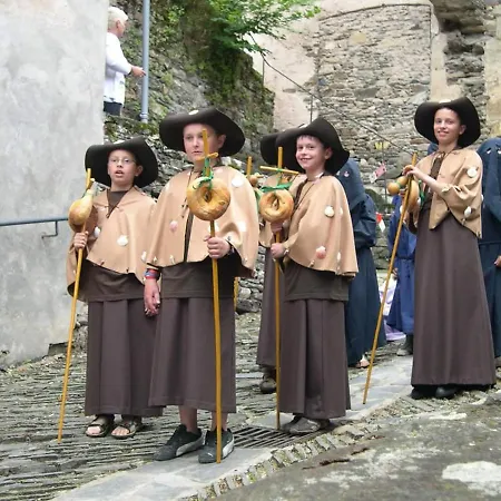 Bar Aux Armes D'estaing - Kb Group