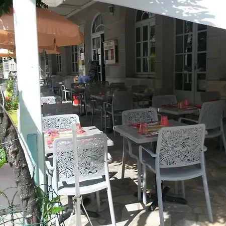 Szálloda Bar Aux Armes D'estaing - Kb Group
