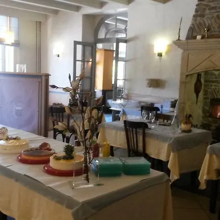 Szálloda Bar Aux Armes D'estaing - Kb Group Estaing